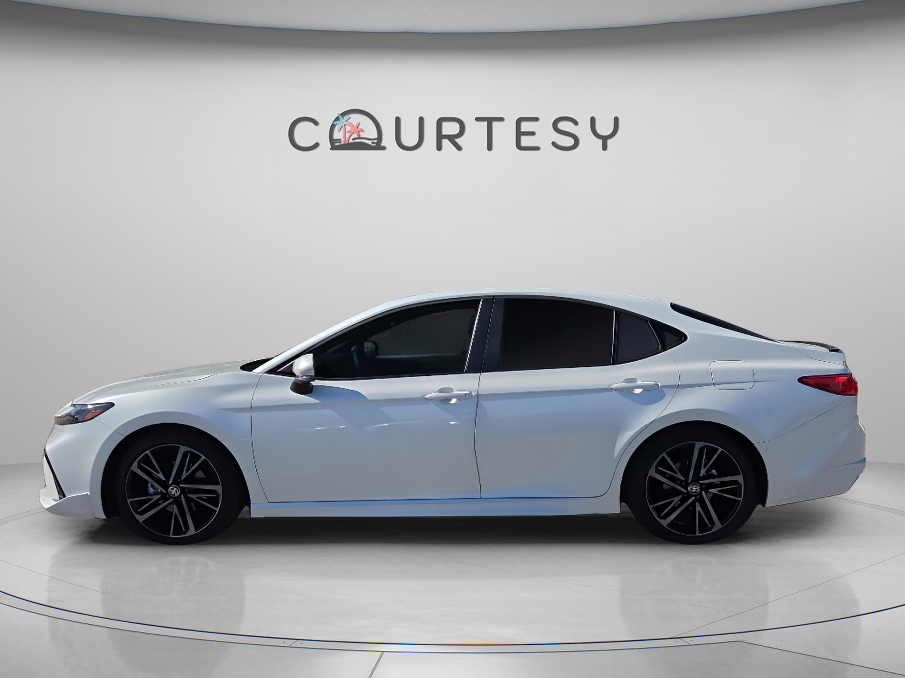 Certified 2025 Toyota Camry XSE image 2