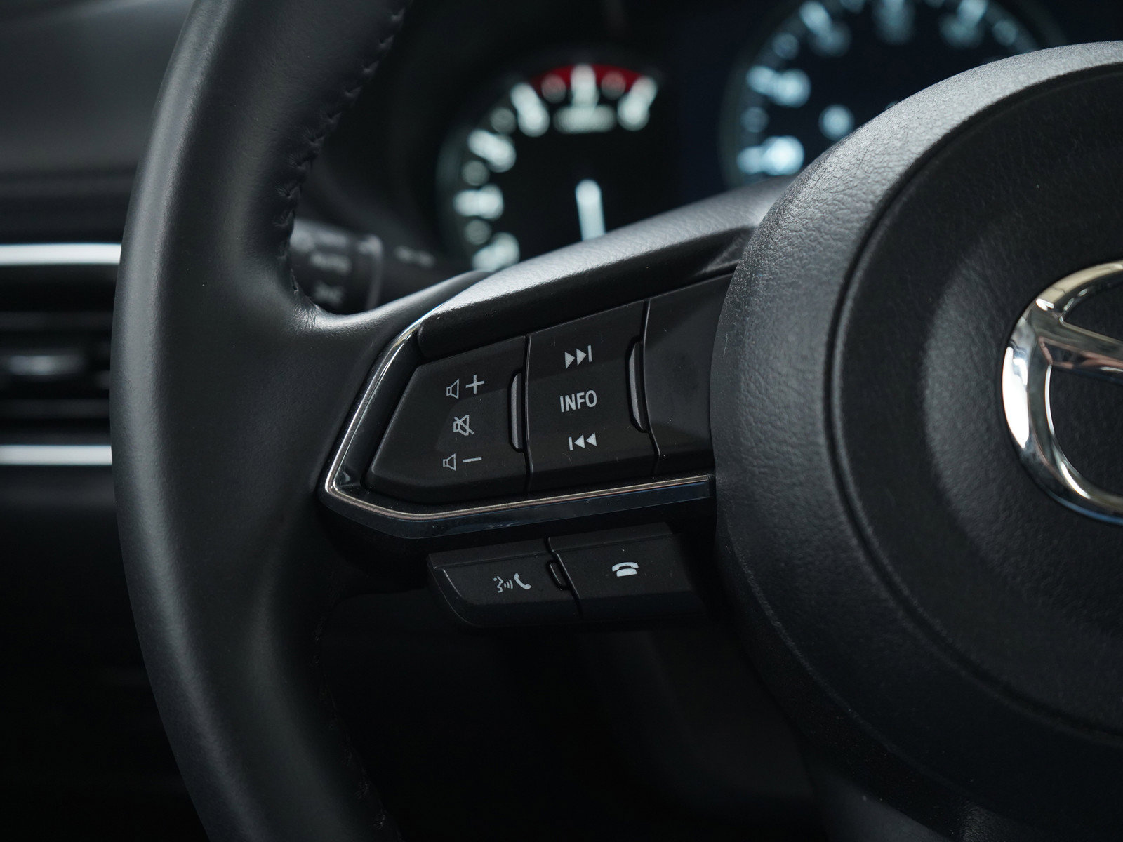 Used 2022 MAZDA CX-5 AWD 2.5 S w/ Premium Package image 26