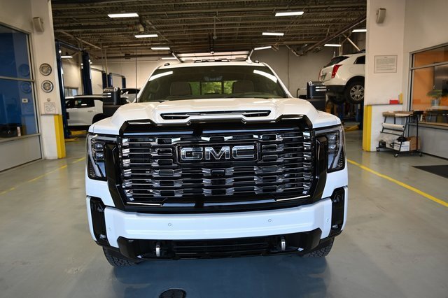 New 2026 GMC Sierra 2500 Denali Ultimate image 2