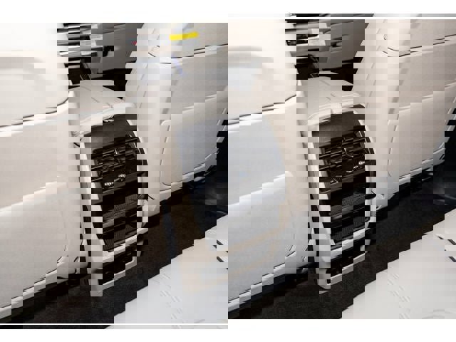 New 2026 BMW X5 xDrive50e w/ M Sport Package image 76