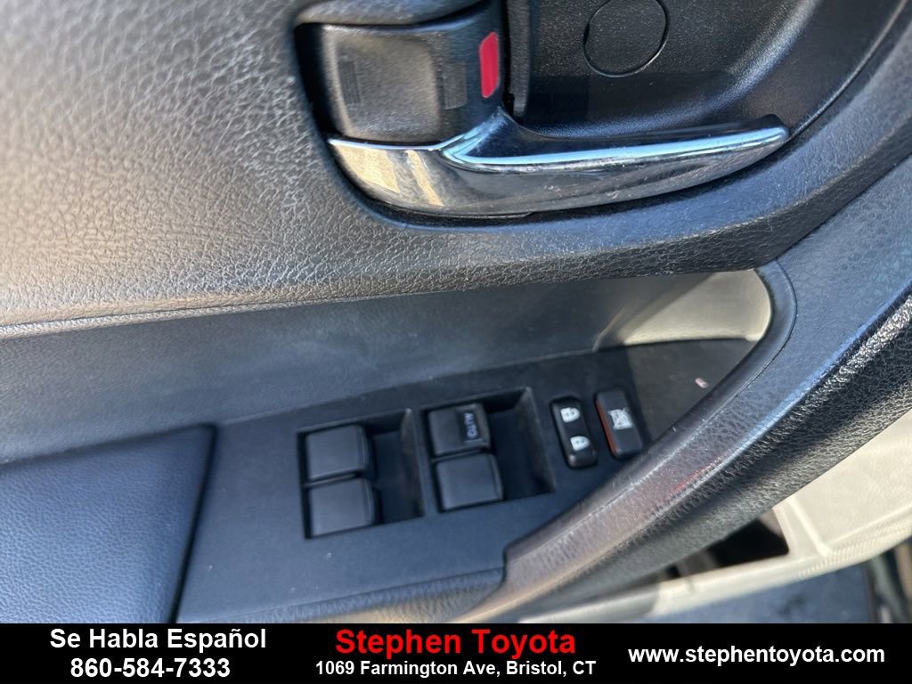 Used 2019 Toyota Corolla SE image 12