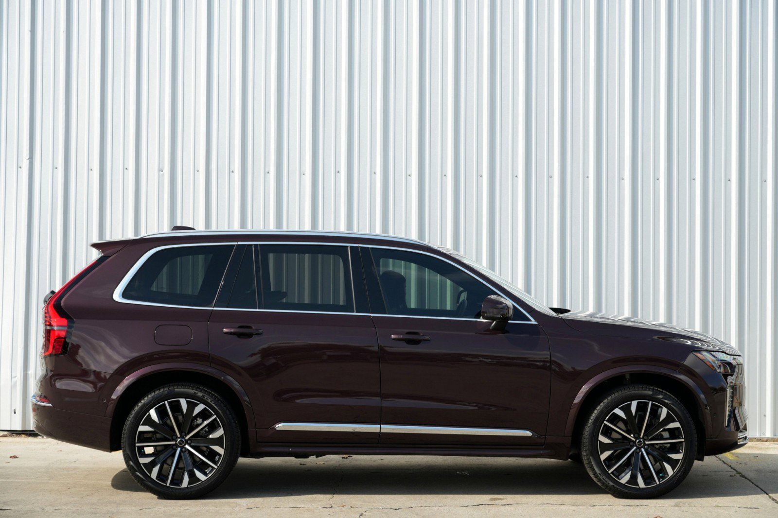 Used 2025 Volvo XC90 T8 Ultra image 57