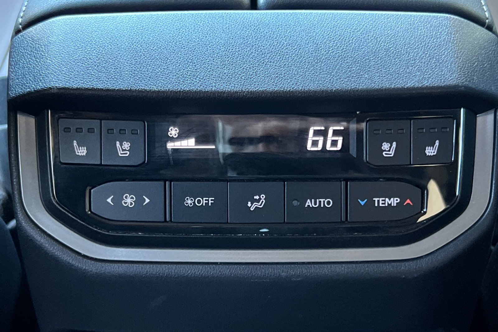Used 2026 Lexus TX 350 AWD w/ Technology Package image 15