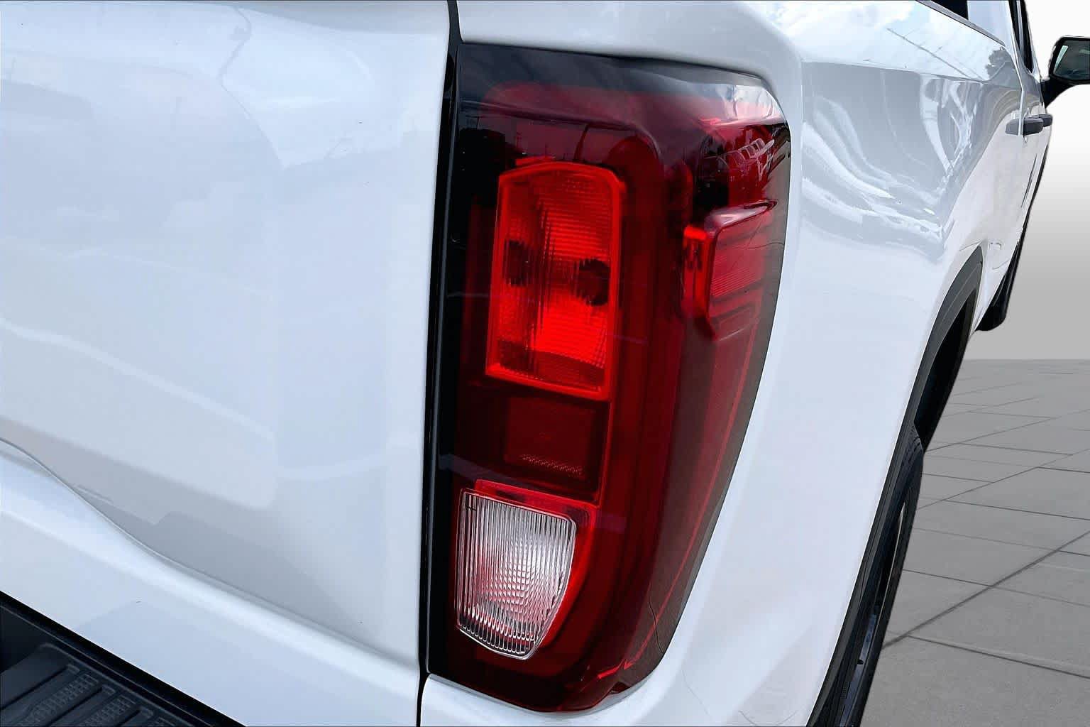 Certified 2022 GMC Sierra 1500 Pro w/ Convenience Package RWD image 26