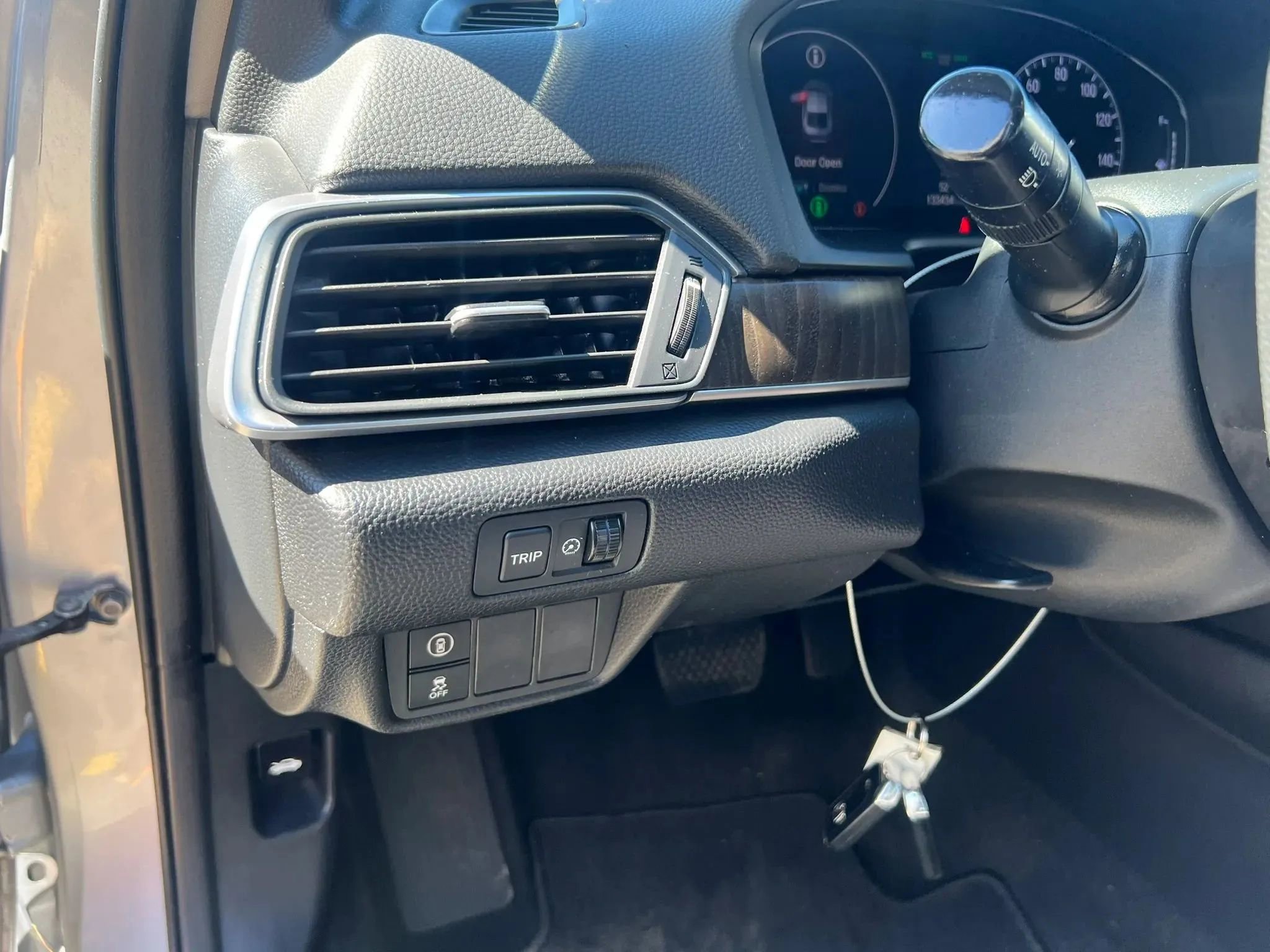 Used 2018 Honda Accord EX image 13