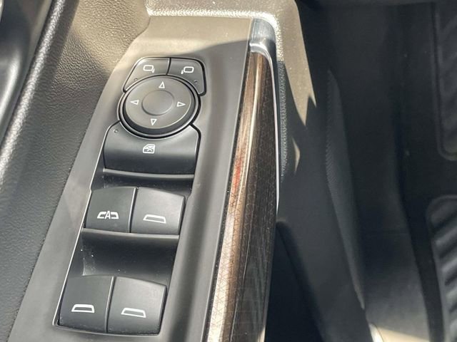 Used 2021 Chevrolet Silverado 1500 LT w/ Convenience Package II image 25