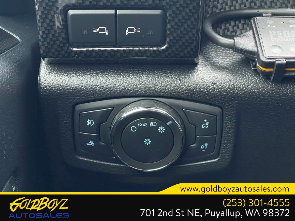 Used 2021 Ford F250 Lariat w/ Lariat Ultimate Package AWD/4WD image 56