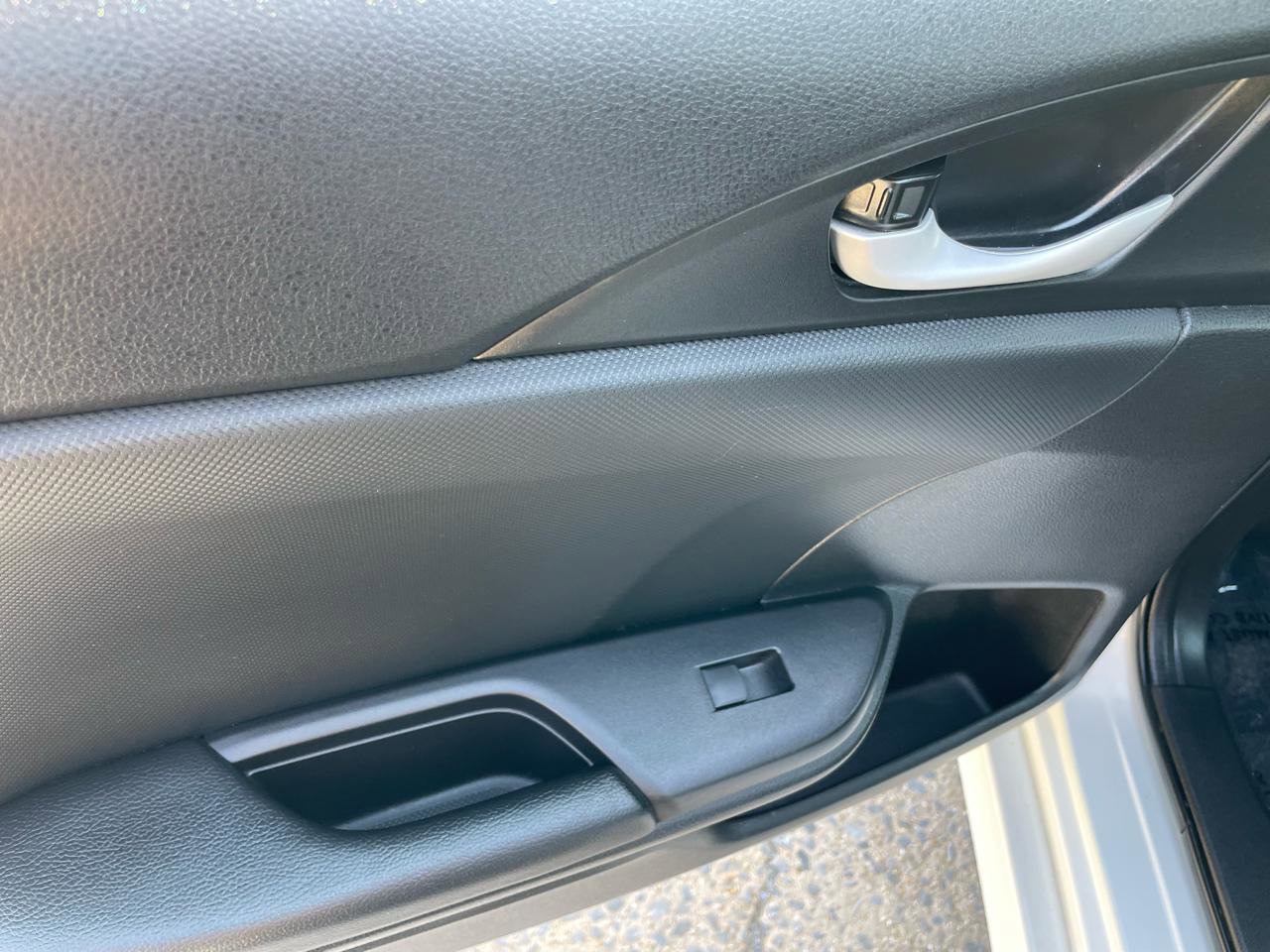 Used 2020 Honda Civic Sport image 35