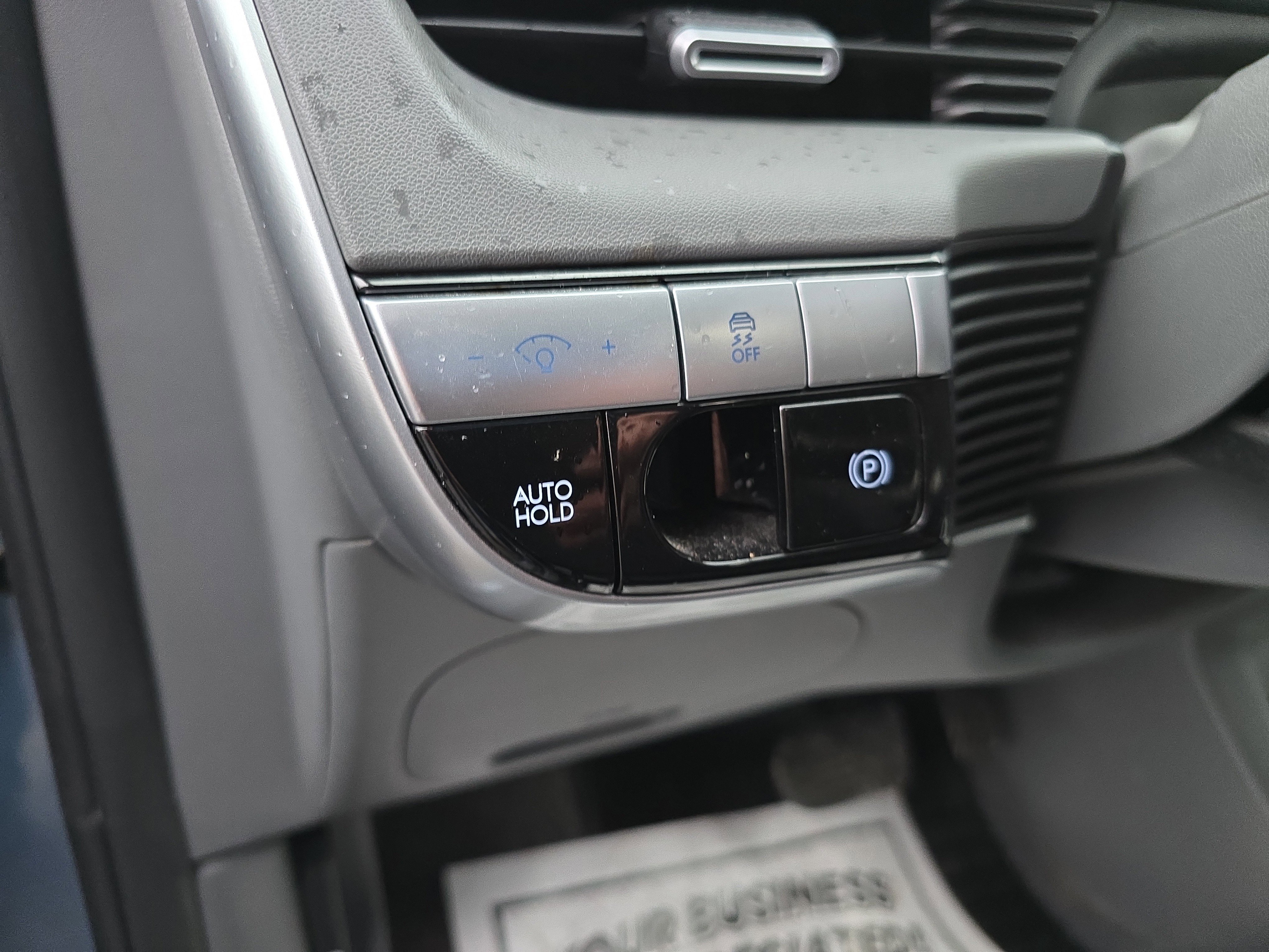 Used 2022 Hyundai Ioniq 5 SE w/ Cargo Package image 19