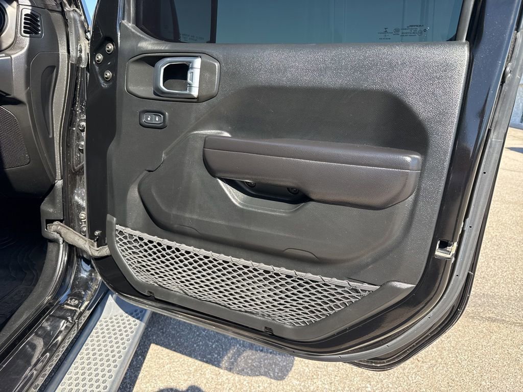 Used 2021 Jeep Wrangler Unlimited Sport image 33
