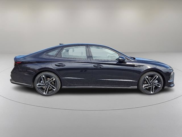 New 2026 Hyundai Sonata N Line FWD image 8