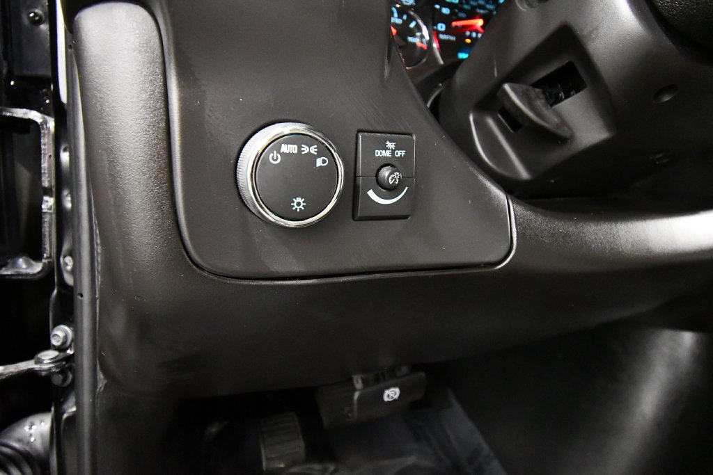Used 2025 Chevrolet Express 3500 LS RWD image 16