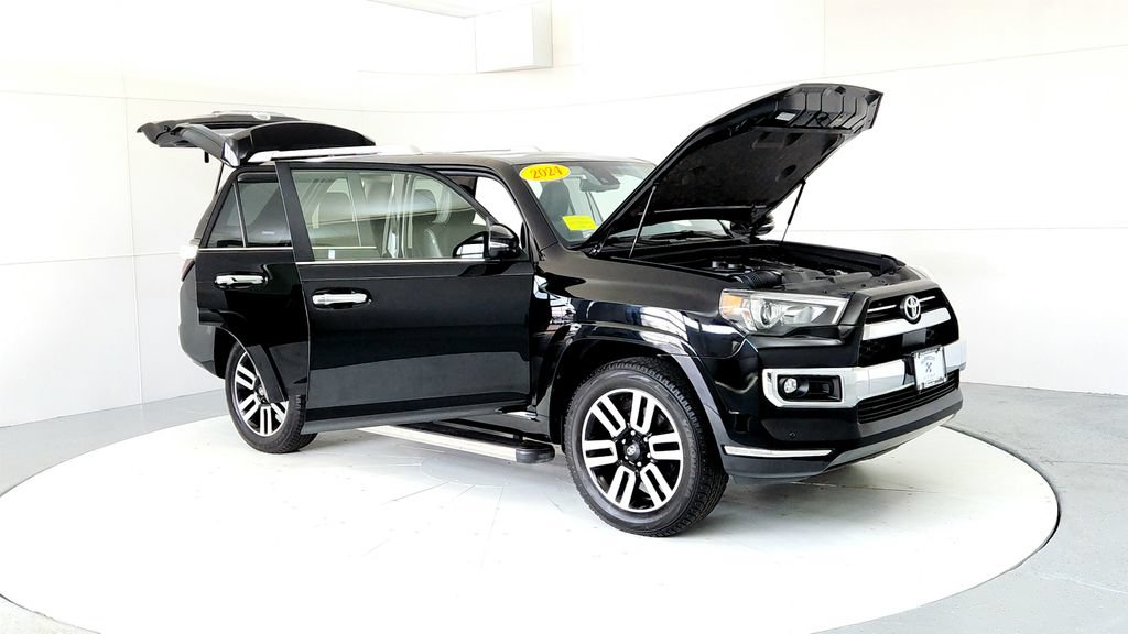 Certified 2024 Toyota 4Runner Limited AWD/4WD image 12