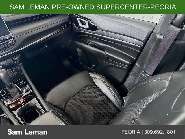 Used 2022 Jeep Compass Altitude w/ Sun and Sound Group image 24