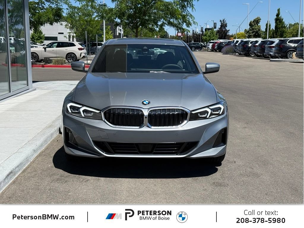 New 2026 BMW 330i xDrive Sedan w/ Premium Package AWD/4WD image 8