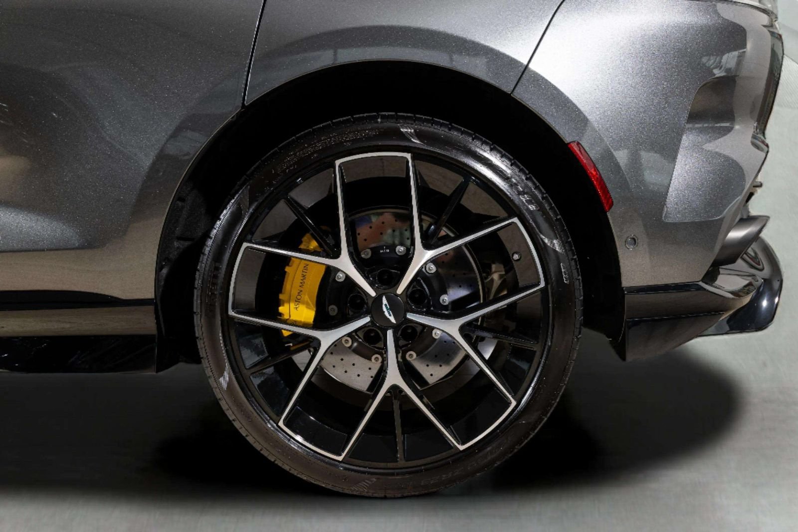 New 2026 Aston Martin DBX 707 AWD/4WD image 11