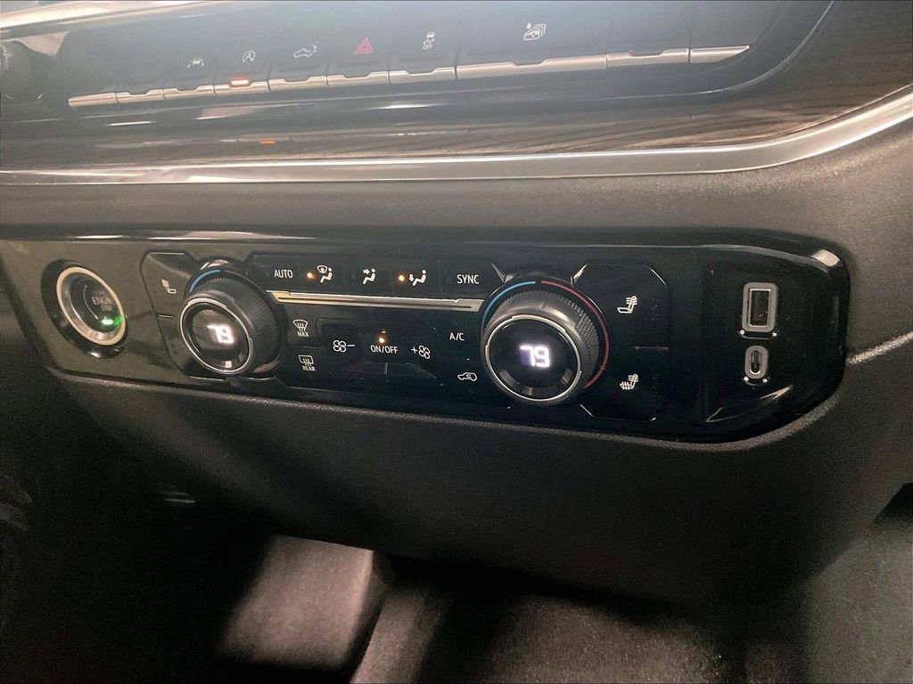 Used 2023 Chevrolet Silverado 1500 LT AWD/4WD image 26