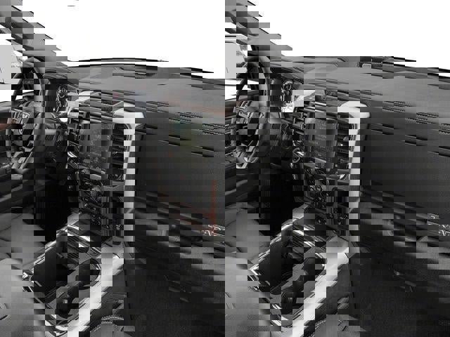 Used 2017 RAM 3500 Laramie w/ Convenience Group image 19