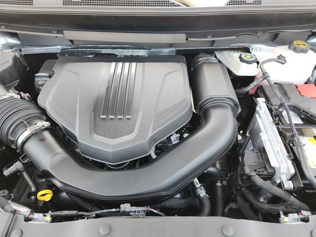 New 2027 Chevrolet Traverse LT FWD image 33
