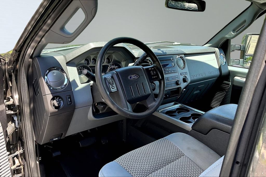 Used 2016 Ford F250 XLT w/ XLT Premium Package AWD/4WD image 20
