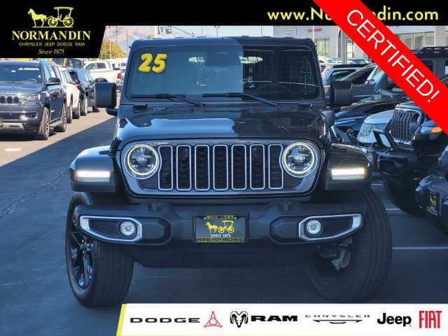 Certified 2025 Jeep Wrangler Unlimited Sahara AWD/4WD image 2