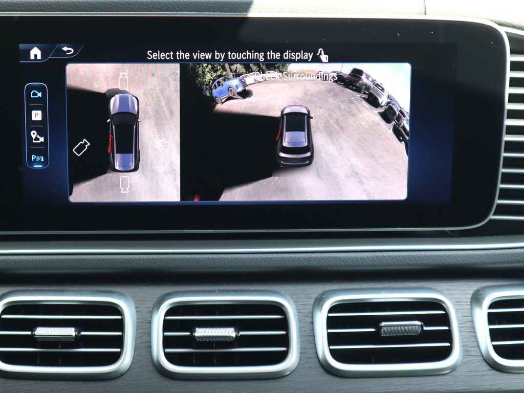 New 2025 Mercedes-Benz GLS 450 4MATIC image 18