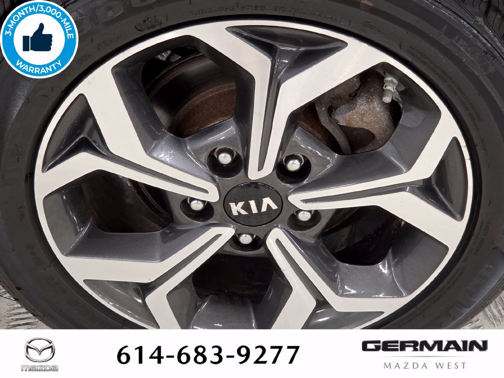Used 2019 Kia Forte LXS FWD image 14