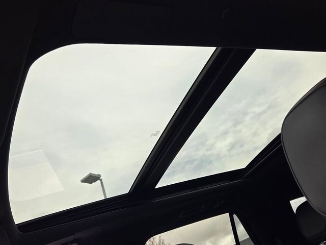 Used 2024 Lincoln Navigator Black Label image 19