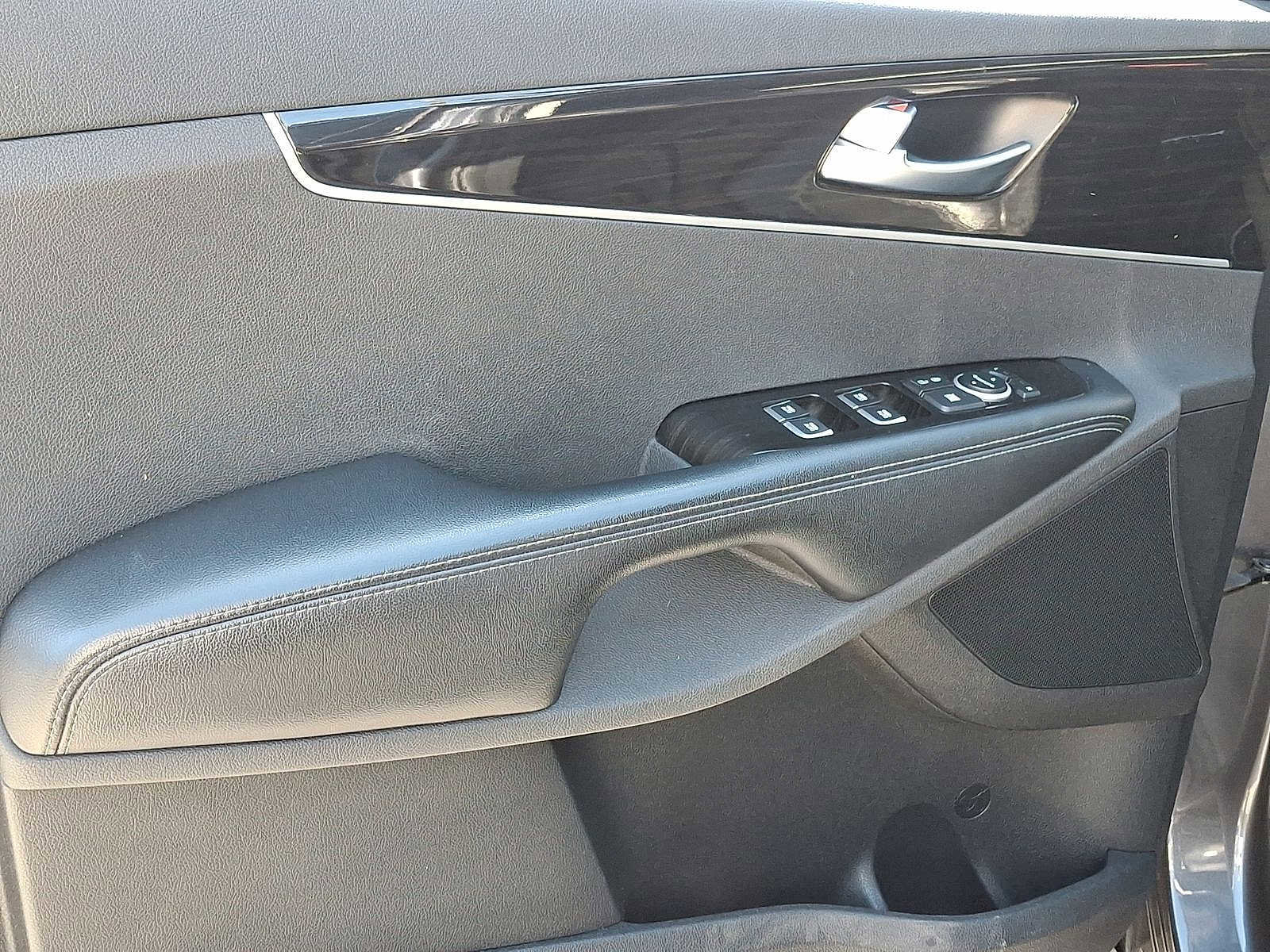 Used 2019 Kia Sorento EX AWD/4WD image 10
