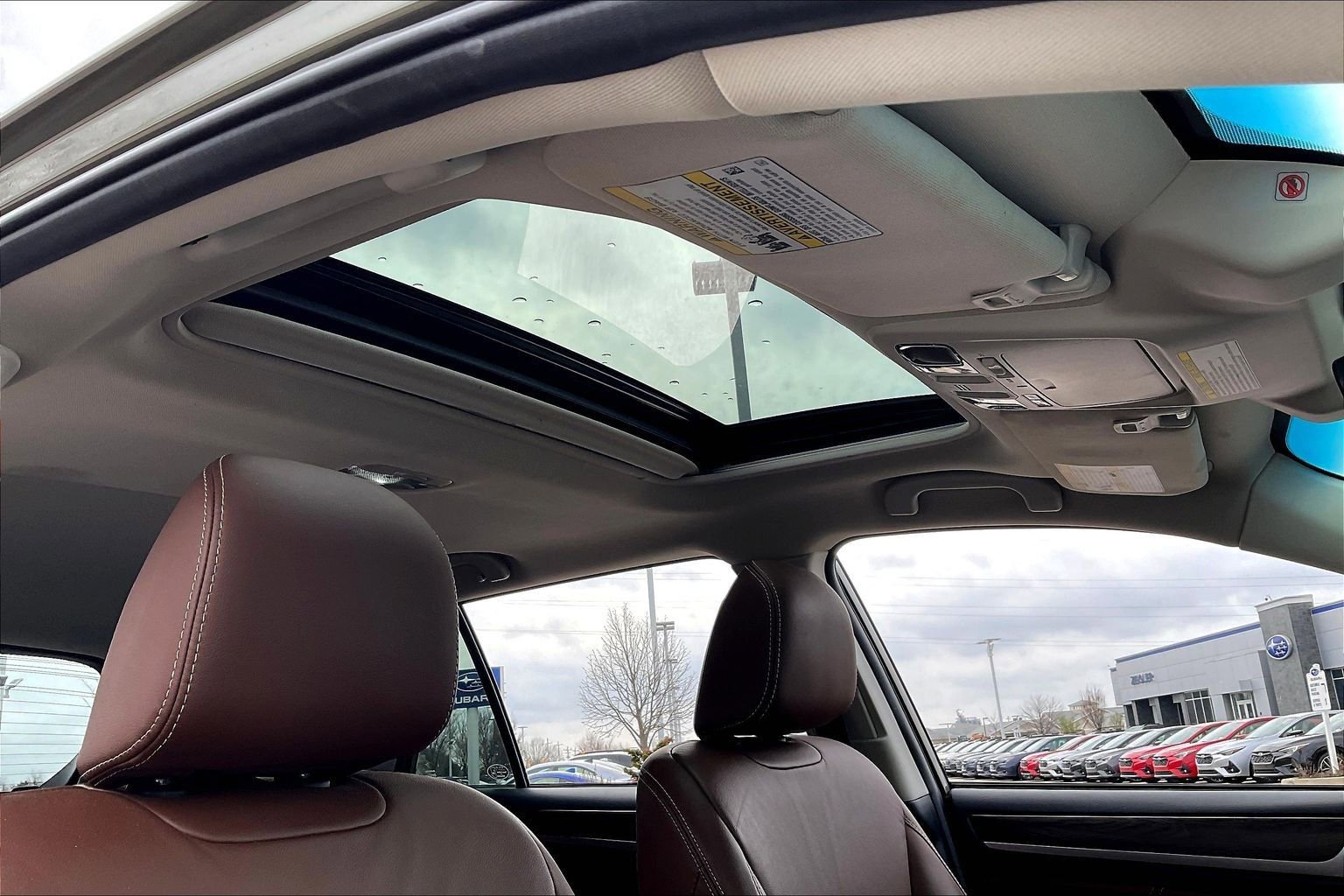 Used 2019 Subaru Outback 2.5i Touring w/ Popular Package #3A image 16