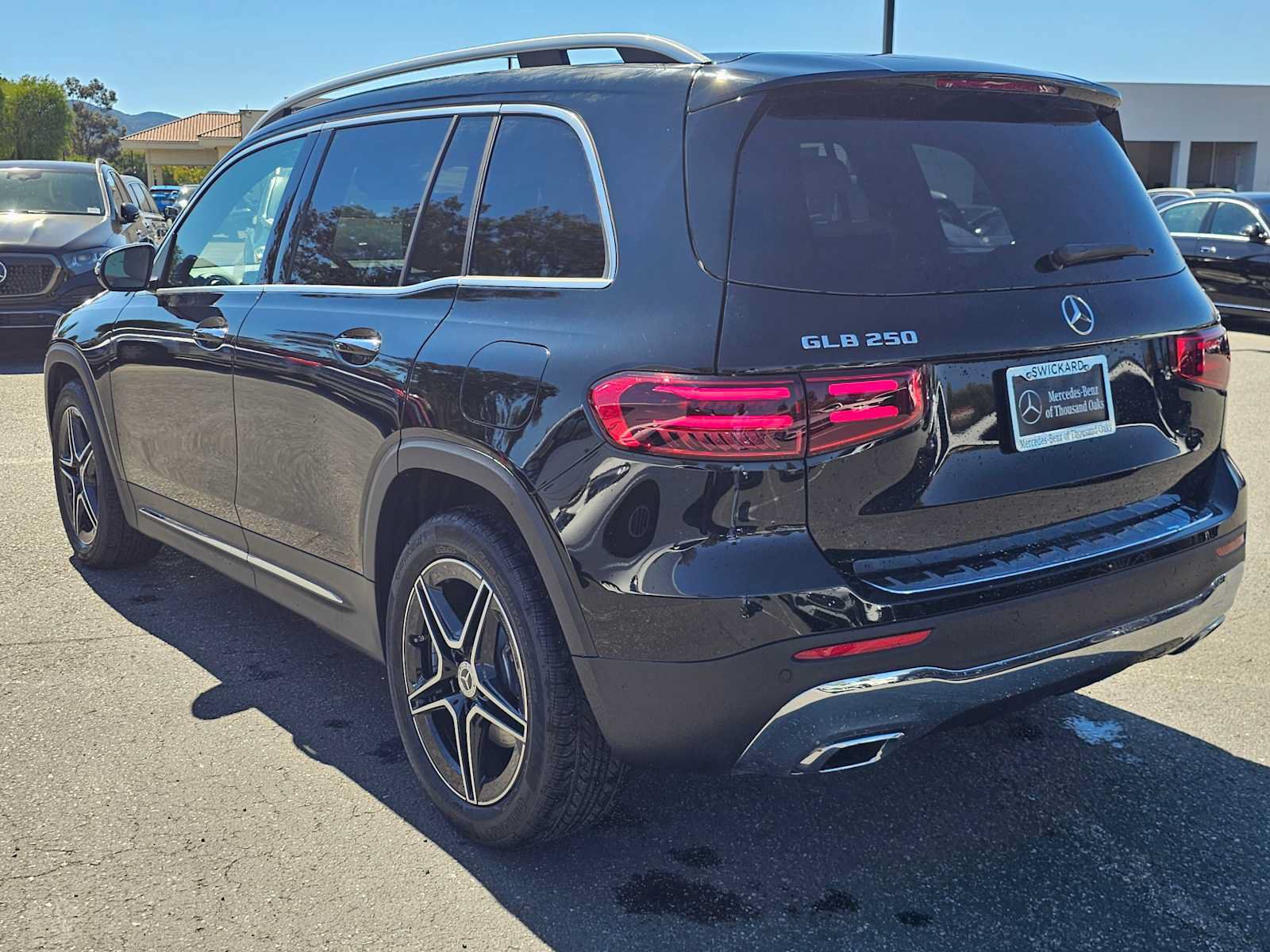 New 2026 Mercedes-Benz GLB 250 image 5