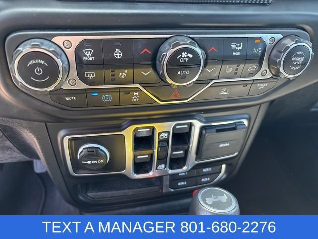 Used 2023 Jeep Wrangler Unlimited Sahara w/ Cold Weather Group AWD/4WD image 20
