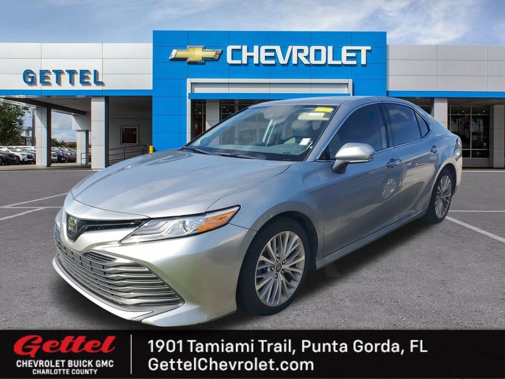 Used 2020 Toyota Camry XLE