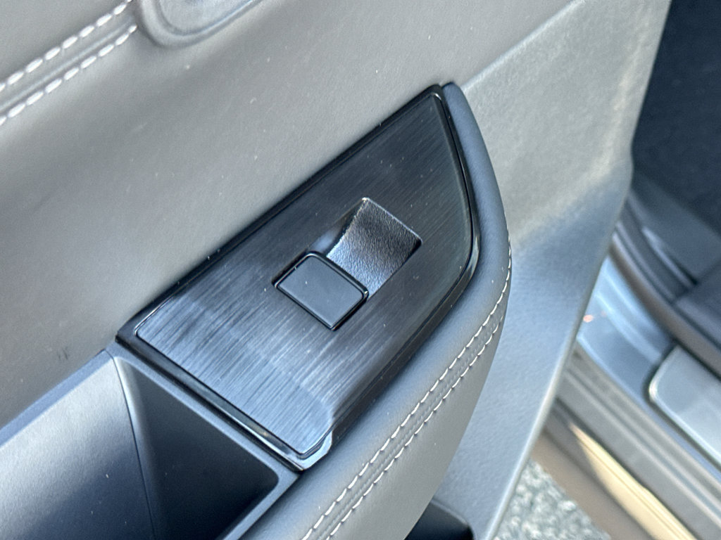 New 2026 Nissan Rogue SV image 31