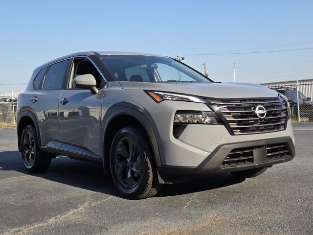 New 2026 Nissan Rogue SV FWD image 7