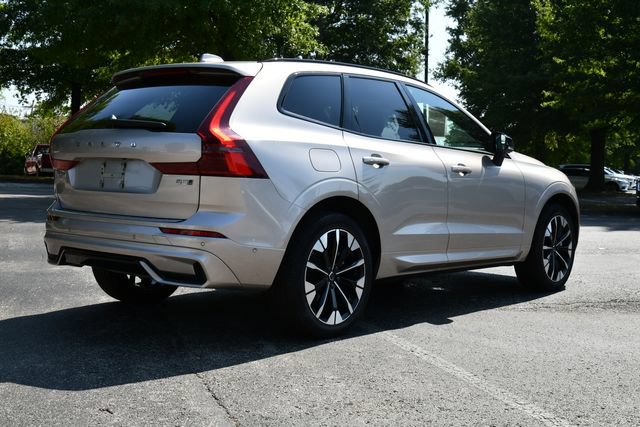 Used 2026 Volvo XC60 B5 Plus AWD/4WD image 7