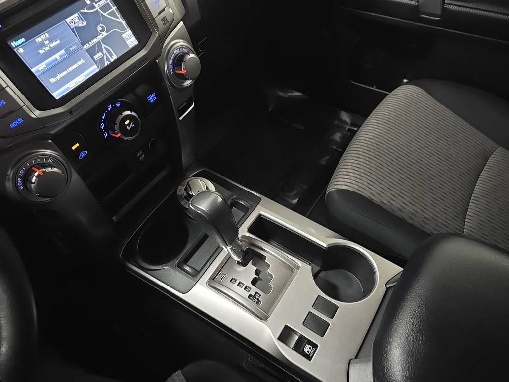 Used 2019 Toyota 4Runner SR5 AWD/4WD image 30