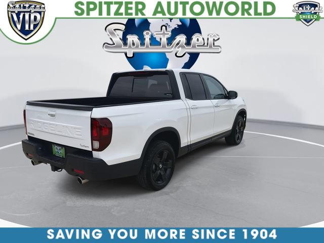 Used 2025 Honda Ridgeline Black Edition image 9