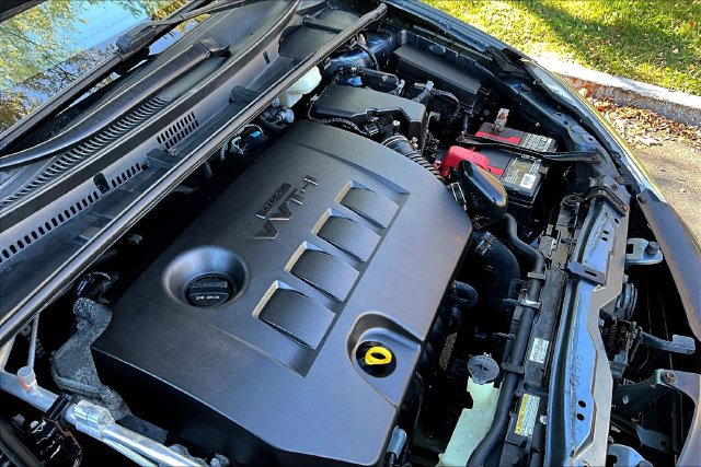Used 2019 Toyota Corolla LE FWD image 31