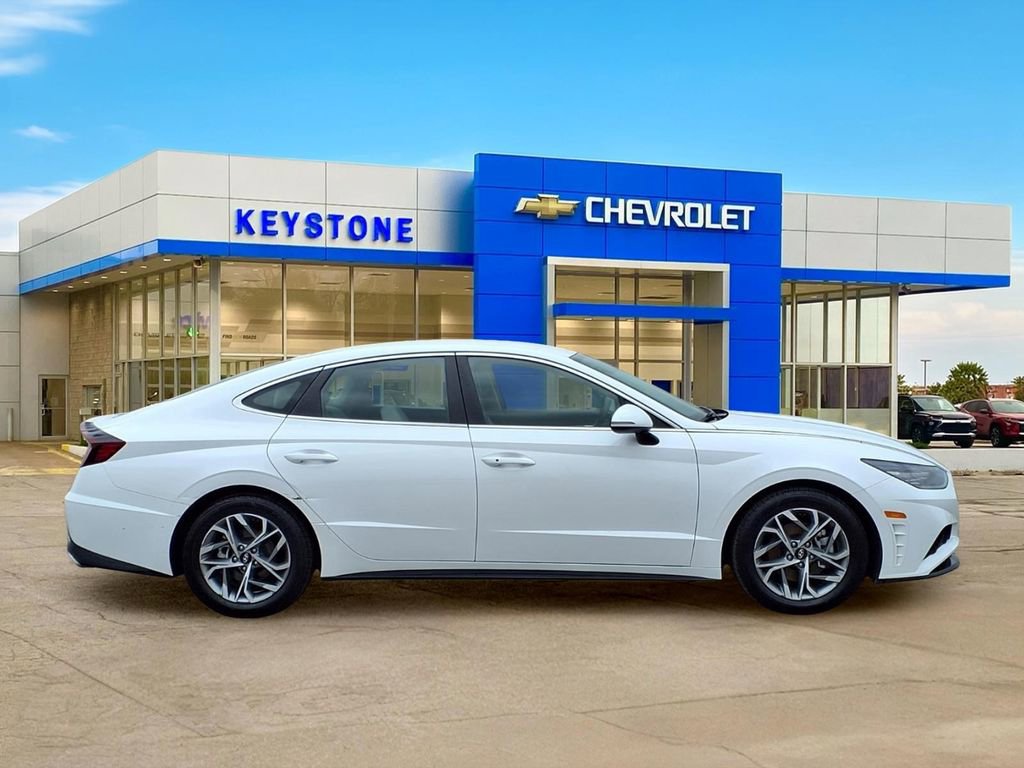 Used 2023 Hyundai Sonata SEL FWD image 8