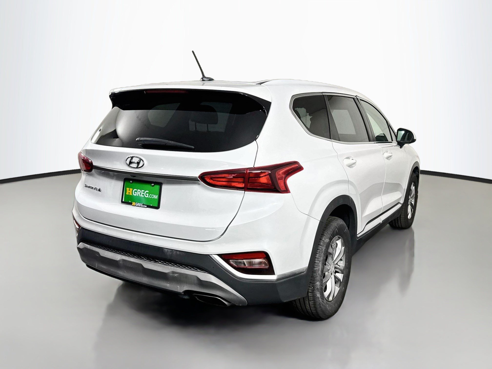 Used 2020 Hyundai Santa Fe SE FWD image 10