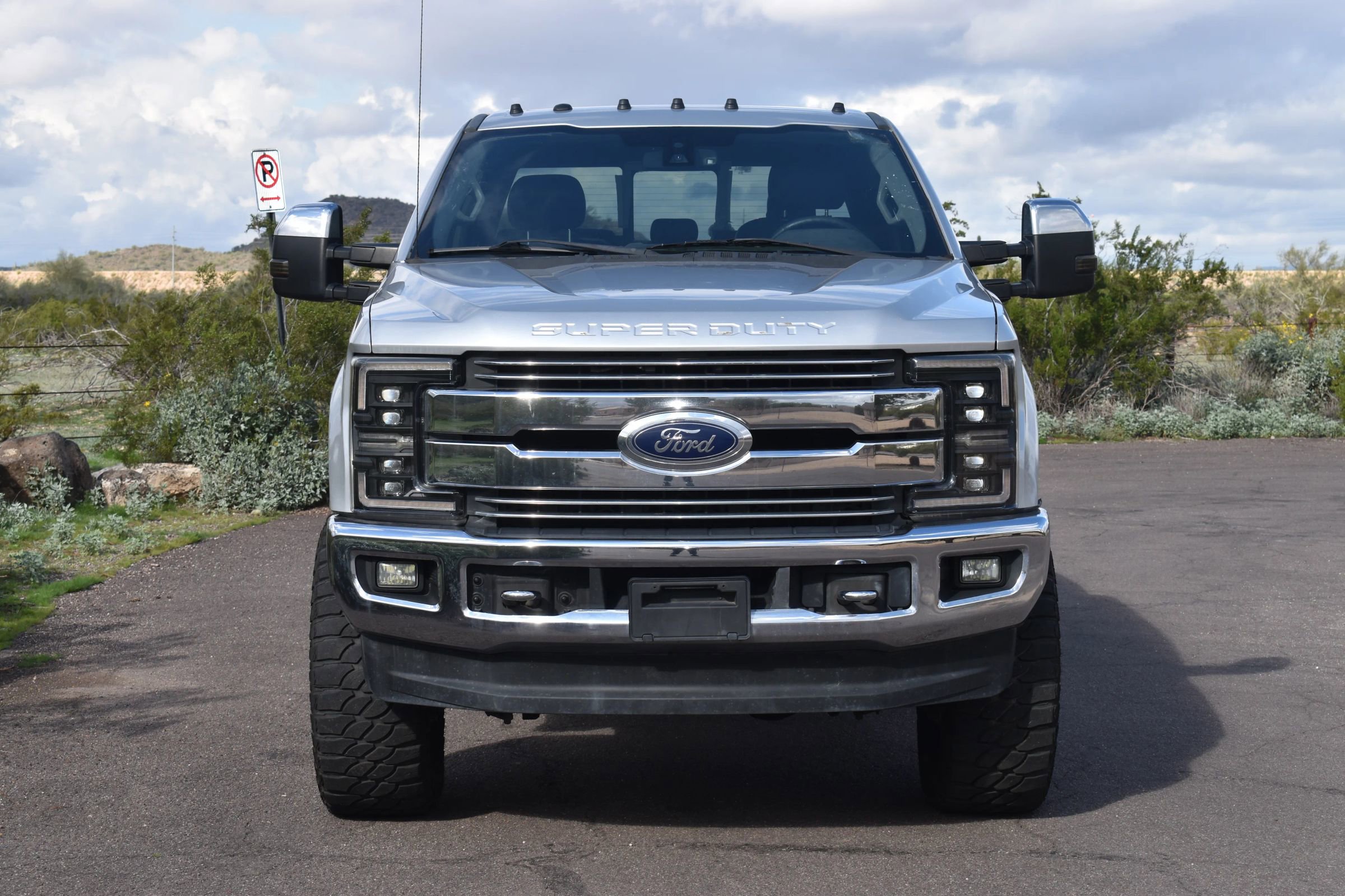 Used 2017 Ford F350 Lariat w/ Lariat Ultimate Package image 2