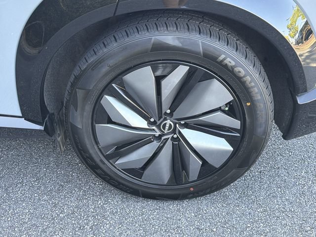 Certified 2024 Nissan Ariya FWD image 22