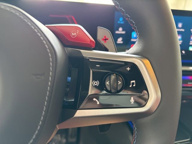 Used 2025 BMW M5 w/ Carbon Package image 33