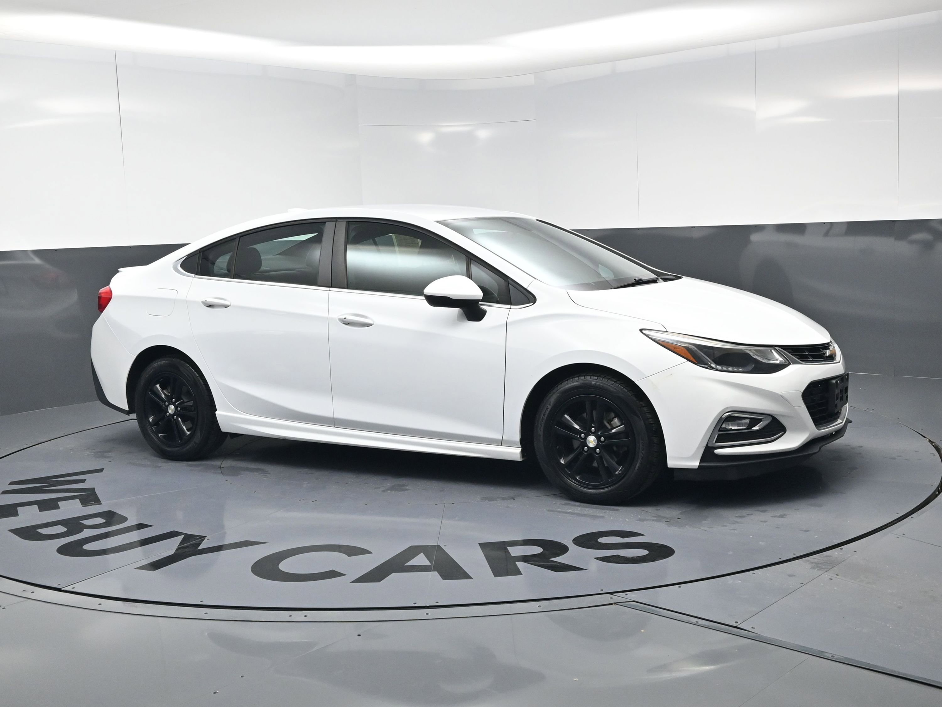 Used 2016 Chevrolet Cruze LT w/ Convenience Package video 2