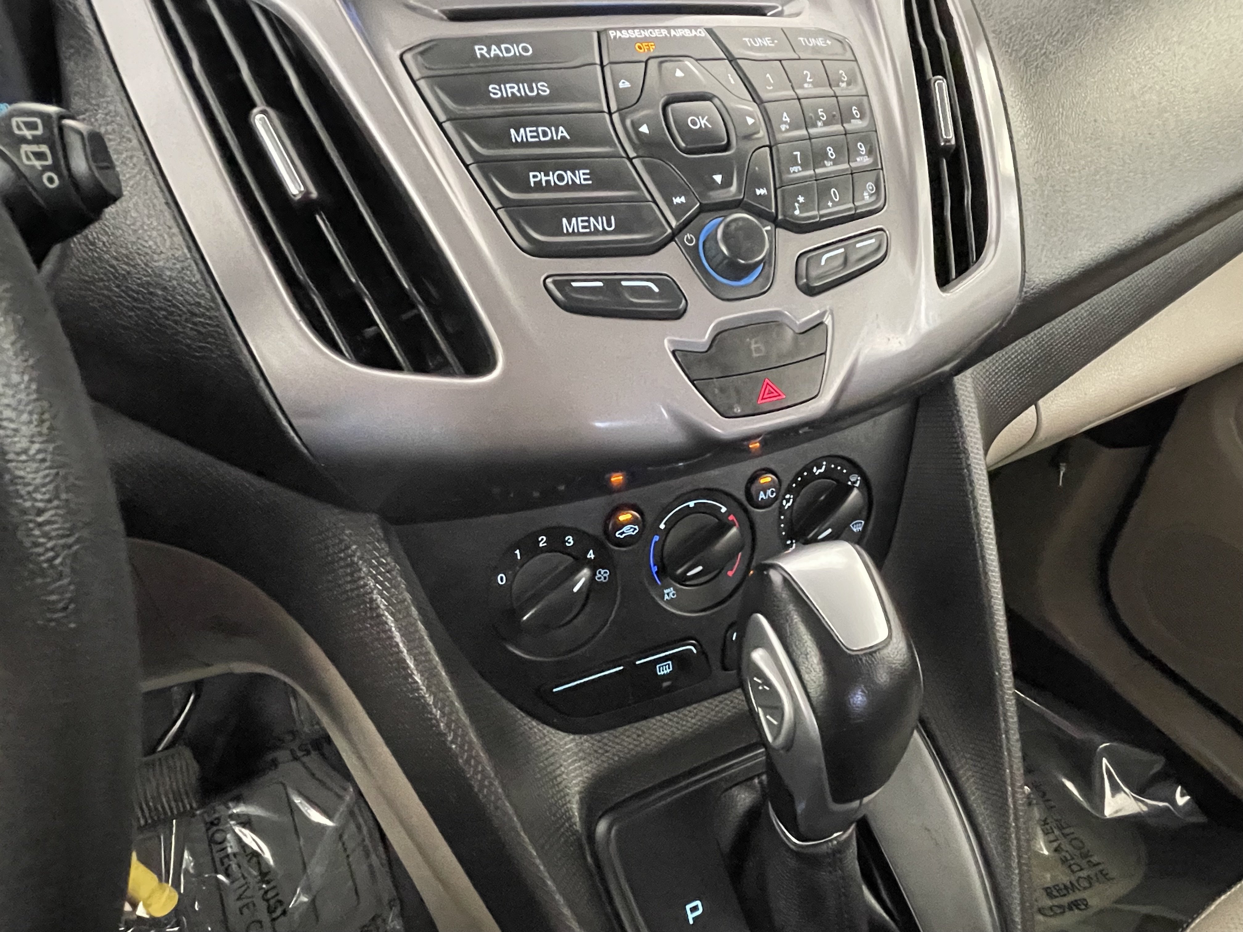 Used 2014 Ford Transit Connect XLT FWD image 28
