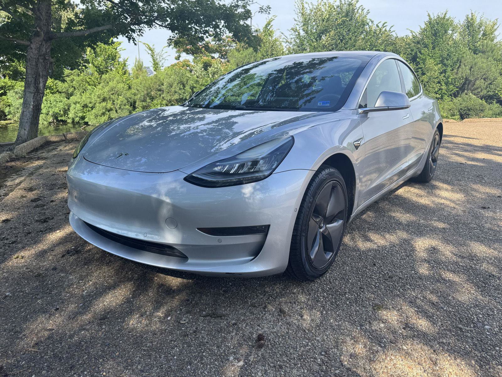 Used 2018 Tesla Model 3 Long Range RWD image 11