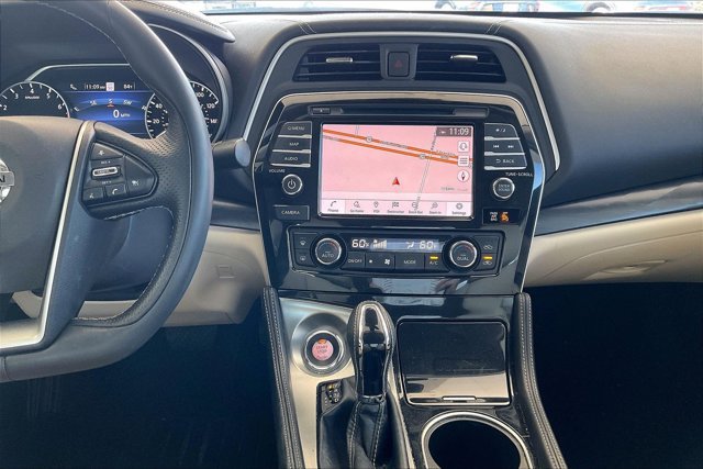Used 2021 Nissan Maxima Platinum w/ Sport Mat Group FWD image 9