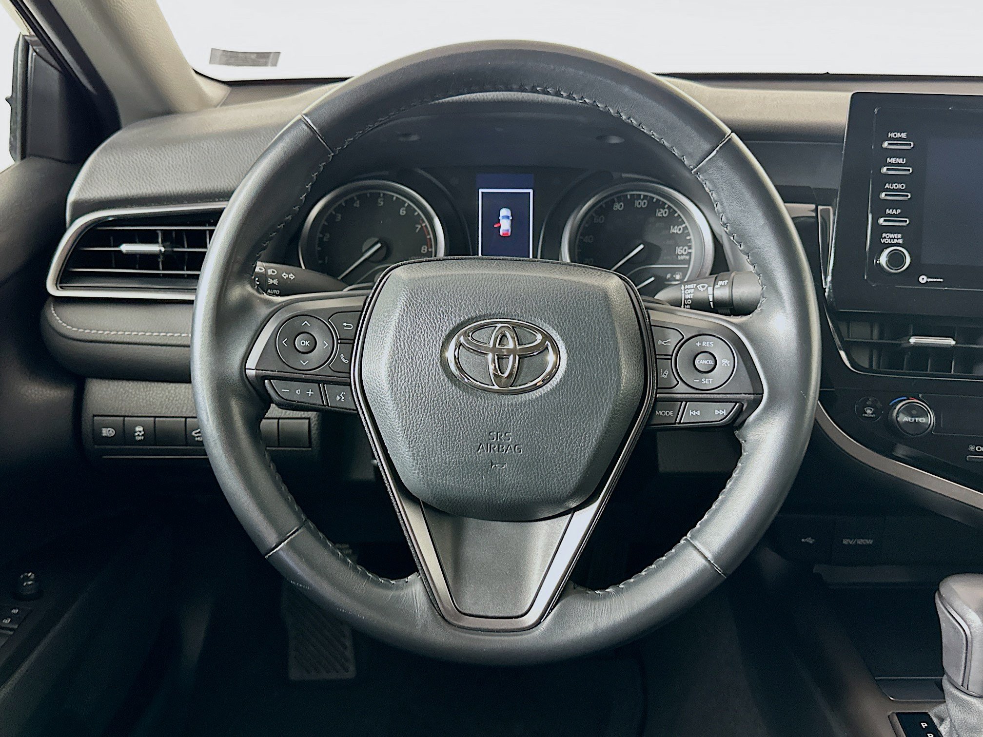 Used 2024 Toyota Camry SE FWD image 18