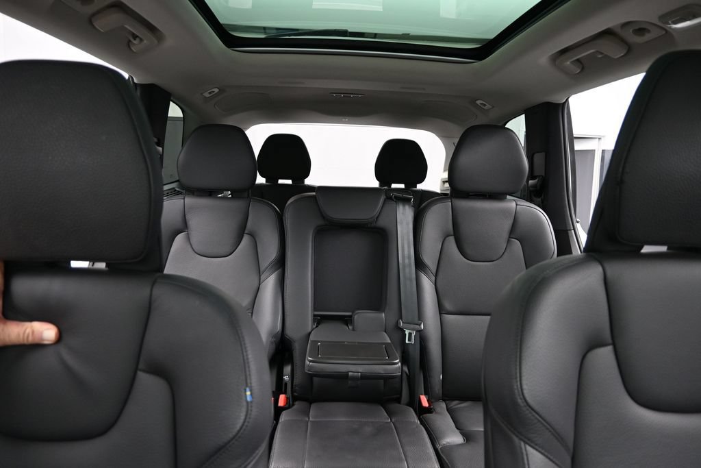 Used 2023 Volvo XC90 B6 Plus AWD/4WD image 24